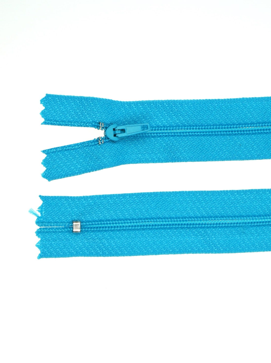 Picture of 25 zippers 3mm - 20cm long - color: turquoise