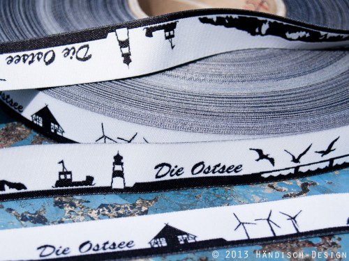Picture of SKYLINE webbing - 16mm wide - Baltic sea black/white