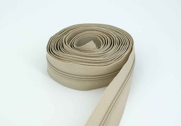 Picture of 3mm endless zipper by YKK - color: nature 572 - 3m length