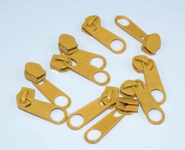 Picture of Slider for zippers with 5mm rail, color: mustardy yellow - 10 pieces
