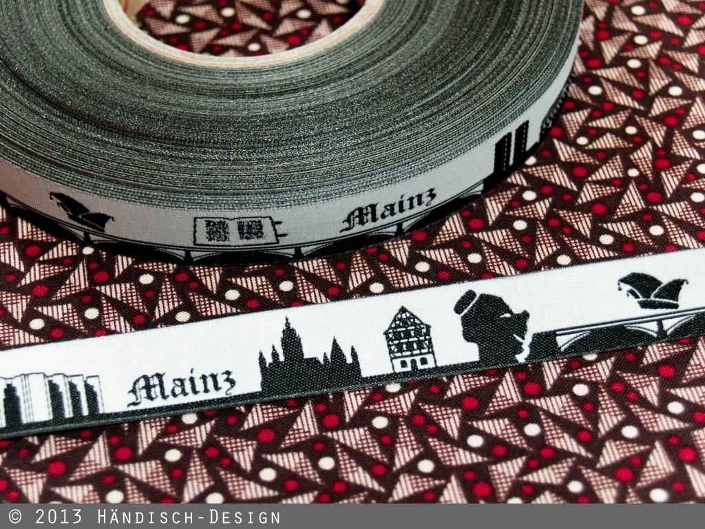 Picture of 1m Skyline webbing - 16mm wide - Mainz black/white