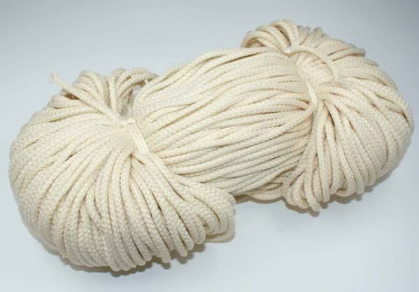 Picture of 2mm thick polyester cord - 100m length - color: cream