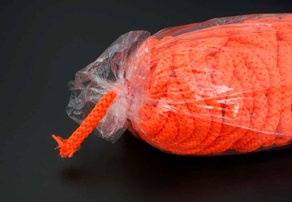 Picture of 25m polyester cord - 12mm thick - soft woven - signal orange