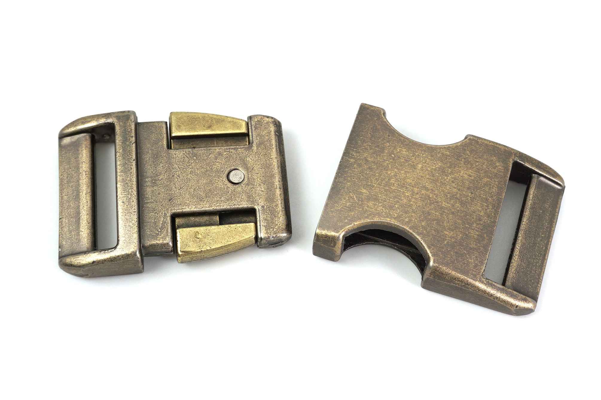 Picture of buckle made of aluminium for 25mm wide webbing - antique - 1 piece