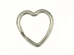 Picture of 31mm key ring flat made of spring steel - heart-shaped - 10 pieces