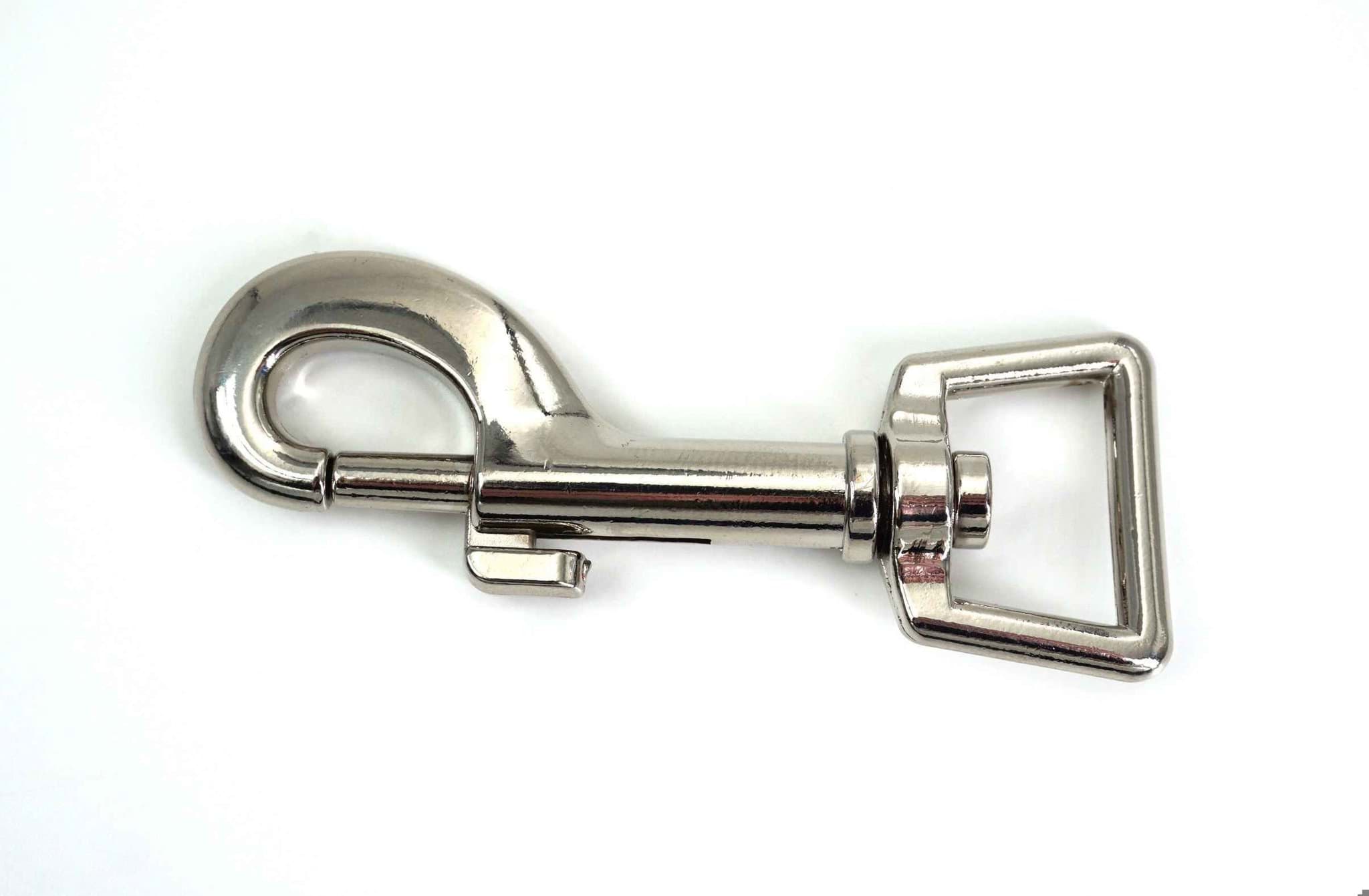 Picture of metal snap hook - 7,6cm long - for 20mm webbing - 1 piece
